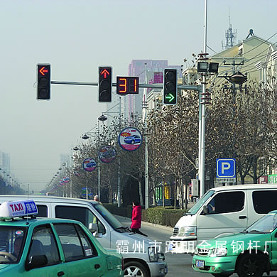 LM-710�t�G���U